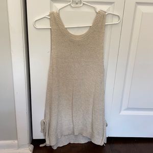 Beige knitted top